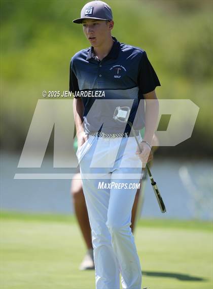 Thumbnail 1 in 2025 Falcon Invitational photogallery.