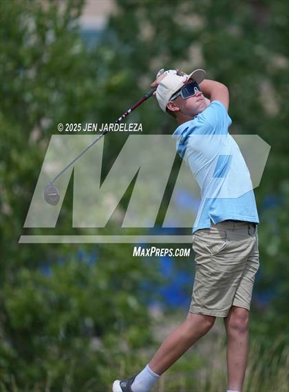 Thumbnail 2 in 2025 Falcon Invitational photogallery.