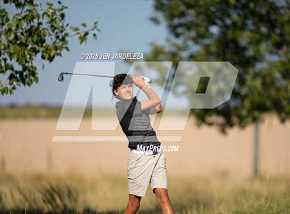 Thumbnail 2 in 2025 Falcon Invitational photogallery.