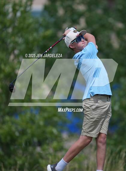 Thumbnail 3 in 2025 Falcon Invitational photogallery.