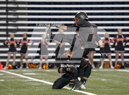 Thumbnail 1 in Kalama vs. Napavine (WIAA 2B Final)  photogallery.