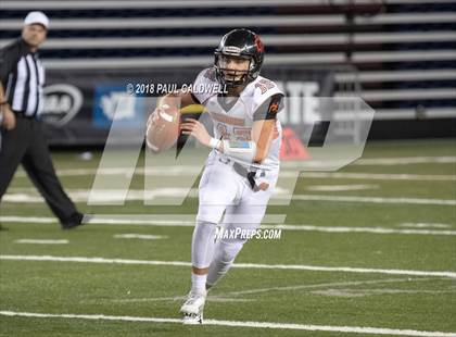 Thumbnail 1 in Kalama vs. Napavine (WIAA 2B Final)  photogallery.