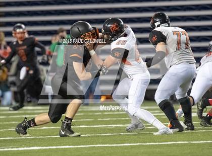 Thumbnail 1 in Kalama vs. Napavine (WIAA 2B Final)  photogallery.