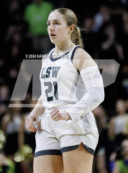 Thumbnail 2 in Lincoln Southwest vs. Lincoln Southeast (NSAA Class A Quarterfinal) photogallery.