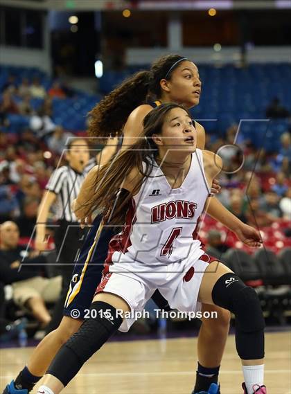 Thumbnail 2 in Oak Ridge vs. McClatchy (CIF NorCal Regional D1 Final) photogallery.