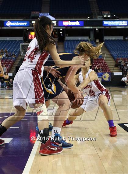 Thumbnail 2 in Oak Ridge vs. McClatchy (CIF NorCal Regional D1 Final) photogallery.