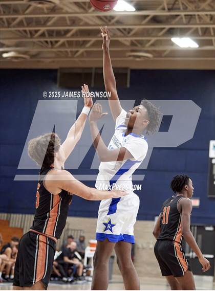 Thumbnail 2 in Riverside vs Tocoi Creek (Fortegra Invitational) photogallery.