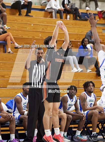 Thumbnail 3 in Riverside vs Tocoi Creek (Fortegra Invitational) photogallery.
