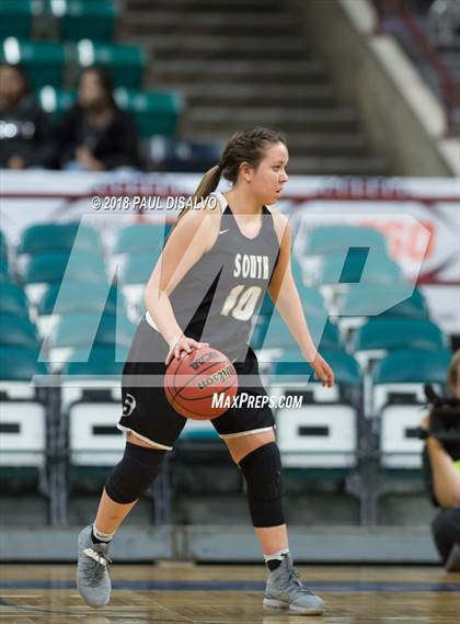 Thumbnail 3 in Pueblo South vs. Evergreen (CHSAA 4A State Final) photogallery.