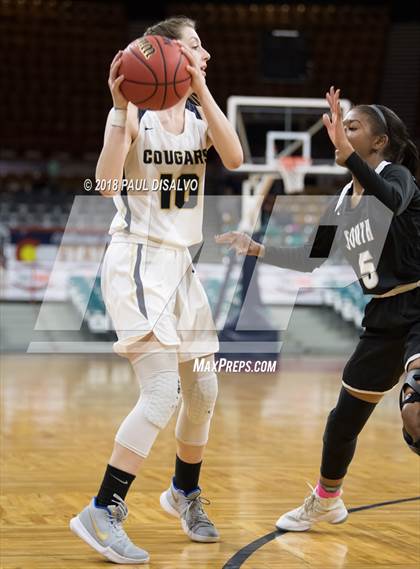 Thumbnail 3 in Pueblo South vs. Evergreen (CHSAA 4A State Final) photogallery.