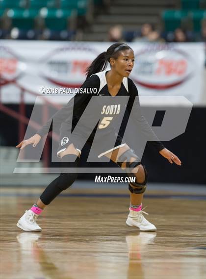 Thumbnail 3 in Pueblo South vs. Evergreen (CHSAA 4A State Final) photogallery.