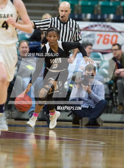 Thumbnail 2 in Pueblo South vs. Evergreen (CHSAA 4A State Final) photogallery.