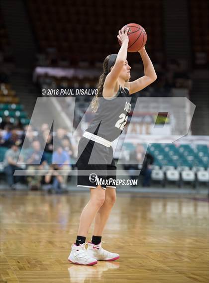 Thumbnail 1 in Pueblo South vs. Evergreen (CHSAA 4A State Final) photogallery.