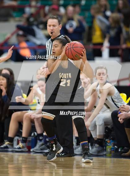 Thumbnail 3 in Pueblo South vs. Evergreen (CHSAA 4A State Final) photogallery.