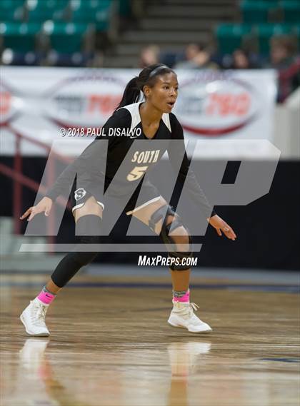 Thumbnail 2 in Pueblo South vs. Evergreen (CHSAA 4A State Final) photogallery.