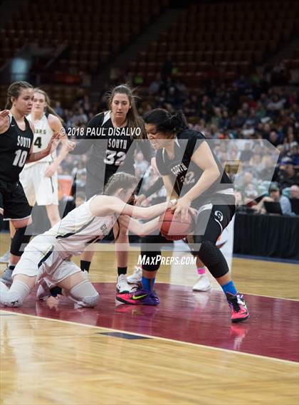 Thumbnail 1 in Pueblo South vs. Evergreen (CHSAA 4A State Final) photogallery.