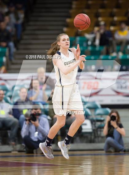 Thumbnail 3 in Pueblo South vs. Evergreen (CHSAA 4A State Final) photogallery.