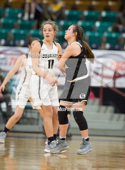 Thumbnail 3 in Pueblo South vs. Evergreen (CHSAA 4A State Final) photogallery.