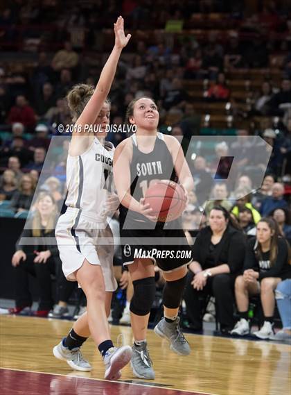 Thumbnail 2 in Pueblo South vs. Evergreen (CHSAA 4A State Final) photogallery.