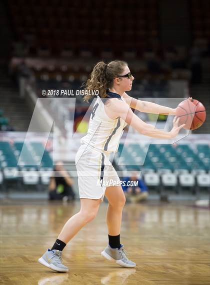 Thumbnail 3 in Pueblo South vs. Evergreen (CHSAA 4A State Final) photogallery.
