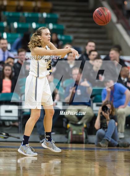 Thumbnail 2 in Pueblo South vs. Evergreen (CHSAA 4A State Final) photogallery.