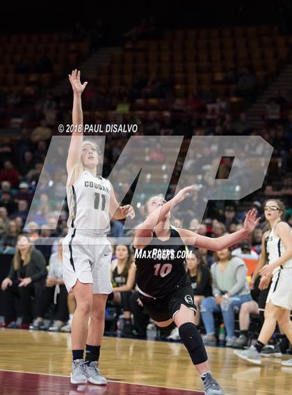 Thumbnail 3 in Pueblo South vs. Evergreen (CHSAA 4A State Final) photogallery.
