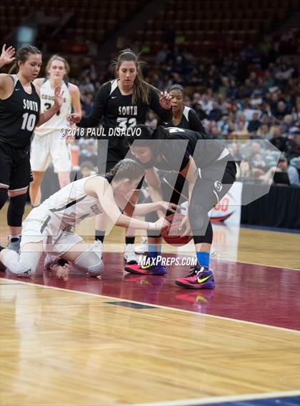 Thumbnail 2 in Pueblo South vs. Evergreen (CHSAA 4A State Final) photogallery.