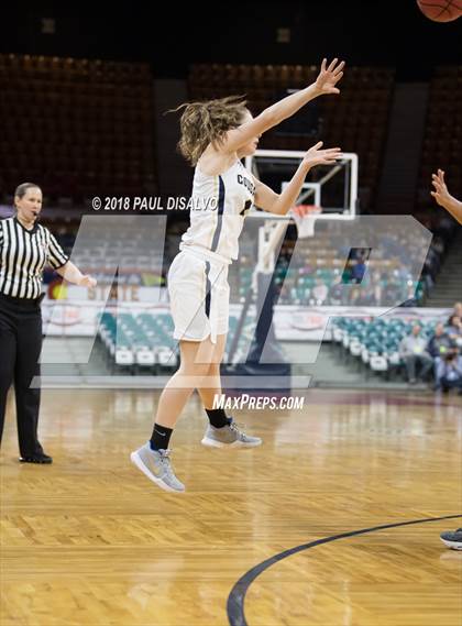 Thumbnail 2 in Pueblo South vs. Evergreen (CHSAA 4A State Final) photogallery.