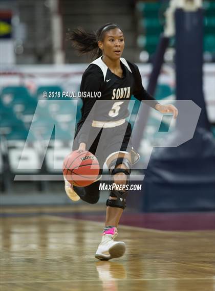 Thumbnail 3 in Pueblo South vs. Evergreen (CHSAA 4A State Final) photogallery.