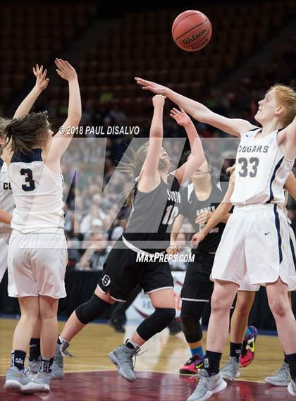 Thumbnail 2 in Pueblo South vs. Evergreen (CHSAA 4A State Final) photogallery.
