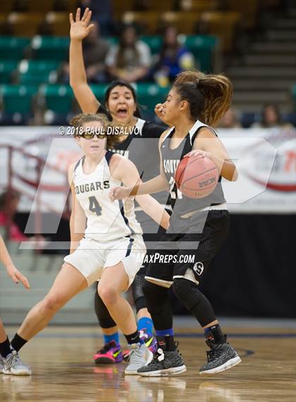 Thumbnail 2 in Pueblo South vs. Evergreen (CHSAA 4A State Final) photogallery.