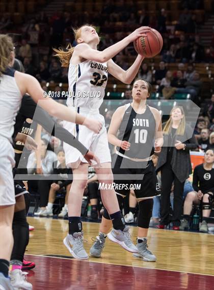 Thumbnail 3 in Pueblo South vs. Evergreen (CHSAA 4A State Final) photogallery.