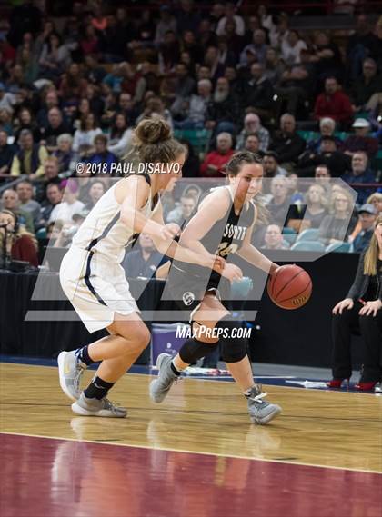 Thumbnail 2 in Pueblo South vs. Evergreen (CHSAA 4A State Final) photogallery.