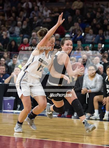 Thumbnail 1 in Pueblo South vs. Evergreen (CHSAA 4A State Final) photogallery.