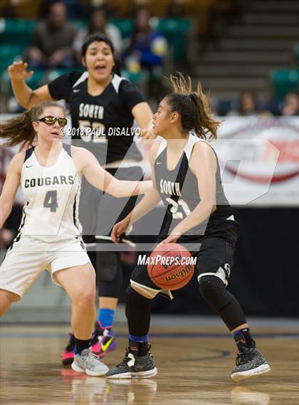 Thumbnail 3 in Pueblo South vs. Evergreen (CHSAA 4A State Final) photogallery.