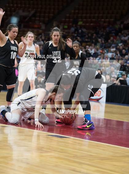 Thumbnail 3 in Pueblo South vs. Evergreen (CHSAA 4A State Final) photogallery.