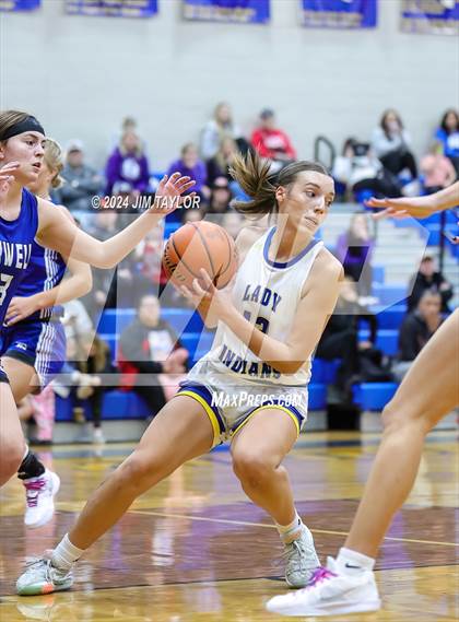 Thumbnail 3 in Lipan vs Farwell (HD Howard Classic) photogallery.