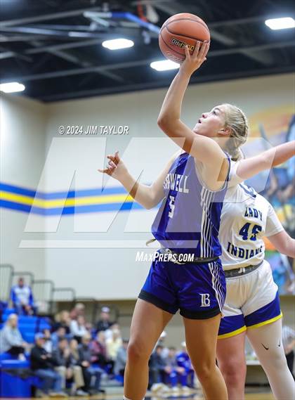 Thumbnail 1 in Lipan vs Farwell (HD Howard Classic) photogallery.