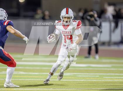 Thumbnail 2 in Kerman @ Tulare Western photogallery.