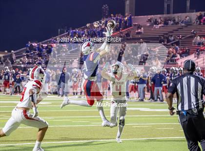 Thumbnail 1 in Kerman @ Tulare Western photogallery.