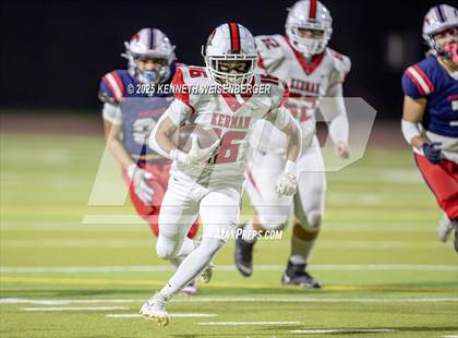 Thumbnail 2 in Kerman @ Tulare Western photogallery.