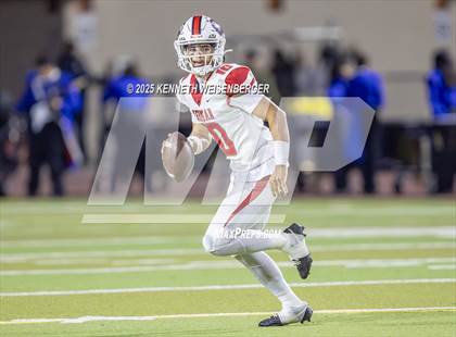 Thumbnail 3 in Kerman @ Tulare Western photogallery.