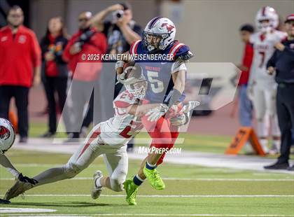 Thumbnail 2 in Kerman @ Tulare Western photogallery.