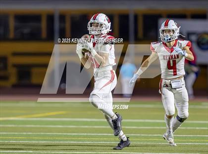 Thumbnail 1 in Kerman @ Tulare Western photogallery.