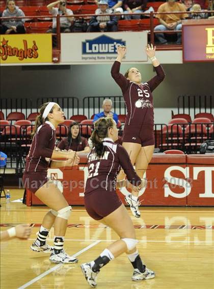 Thumbnail 1 in Pender vs. Swain County (NCHSAA Girls Volleyball 1A Final) photogallery.