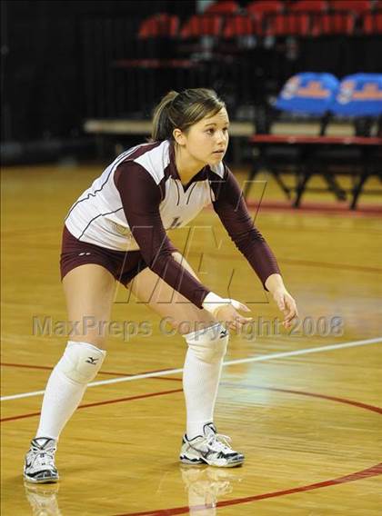 Thumbnail 2 in Pender vs. Swain County (NCHSAA Girls Volleyball 1A Final) photogallery.