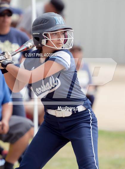Thumbnail 1 in Marshall vs Franklin photogallery.