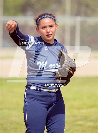 Thumbnail 3 in Marshall vs Franklin photogallery.