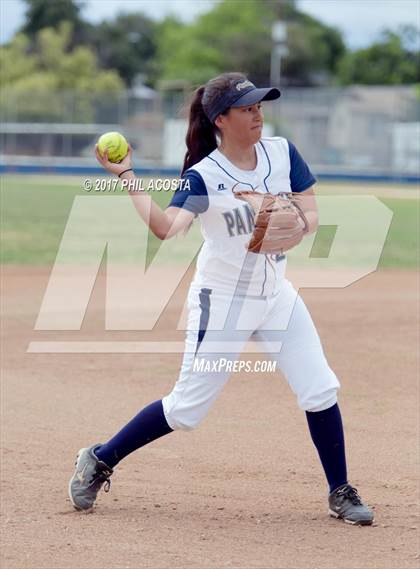 Thumbnail 3 in Marshall vs Franklin photogallery.