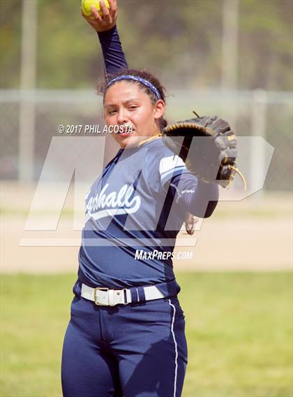 Thumbnail 2 in Marshall vs Franklin photogallery.